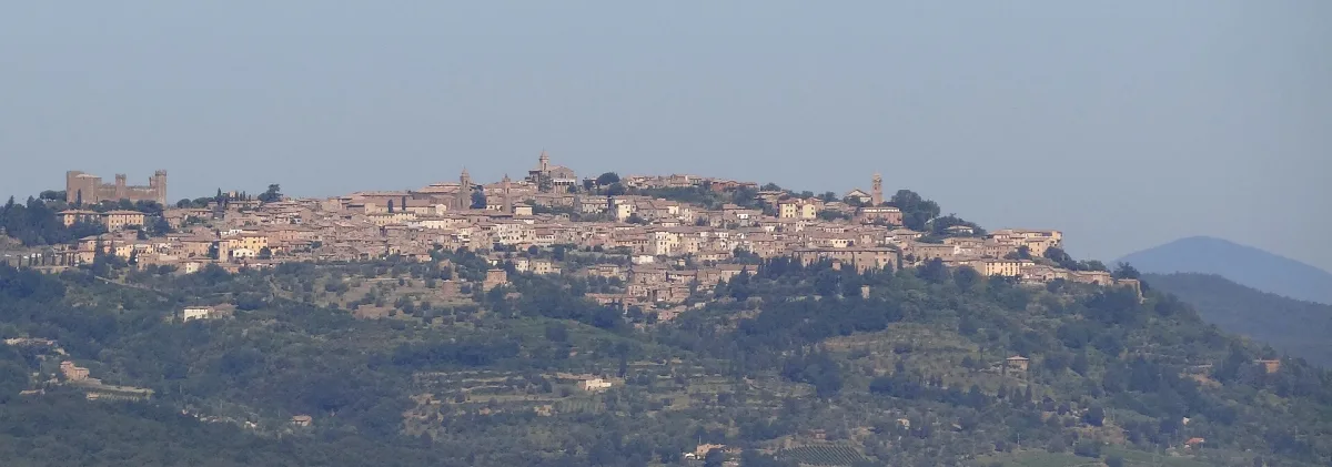 Itinerario in Val d’Orcia con partenza da Montalcino: tappe imperdibili in auto