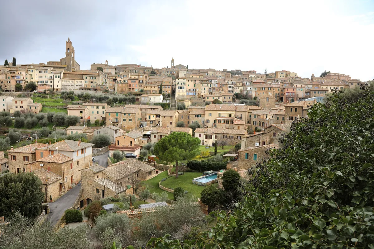Quanti giorni servono per visitare Montalcino? Ecco la risposta ideale